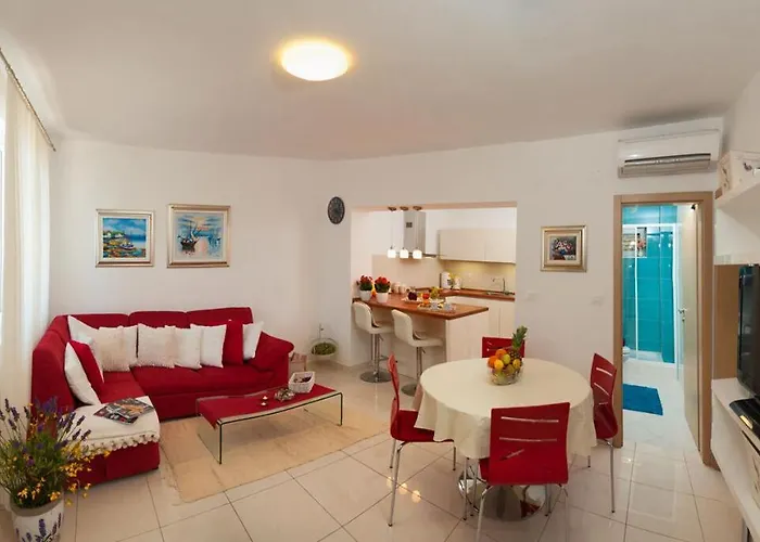 House Lucmar Vakantiehuis *