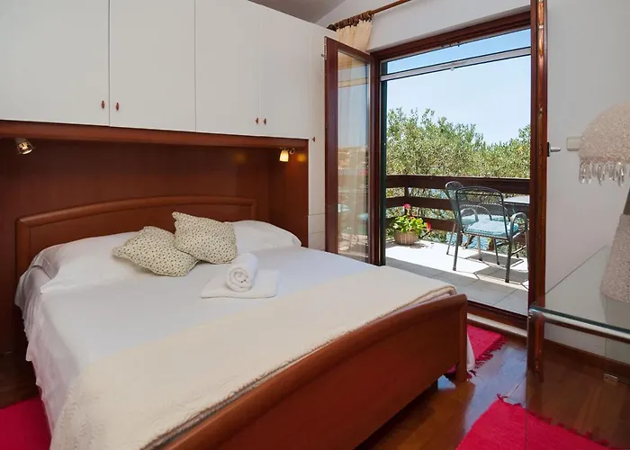 House Lucmar Podglavica